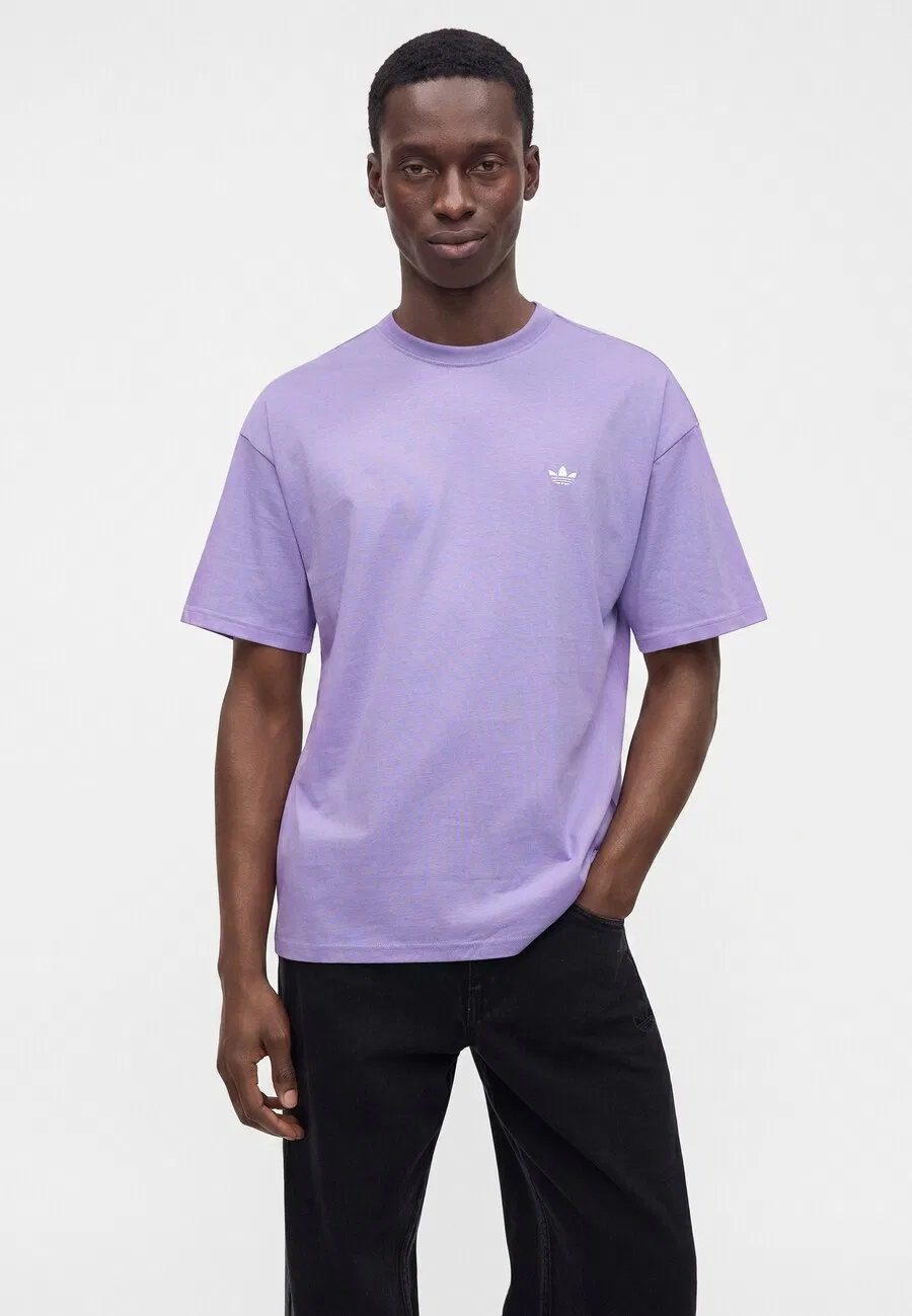 Футболка ADIDAS ORIGINALS 'Trefoil Essentials' светло-фиолетового цвета — фото 3