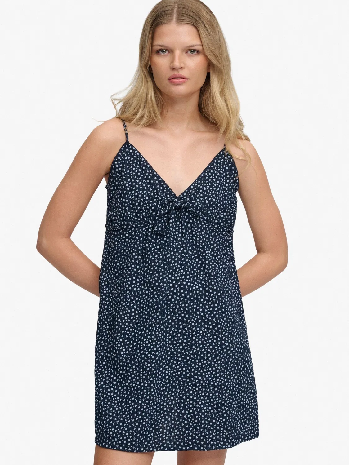 Платье мини Superdry Blue Textured Woven Cami Dress, синее — фото 3