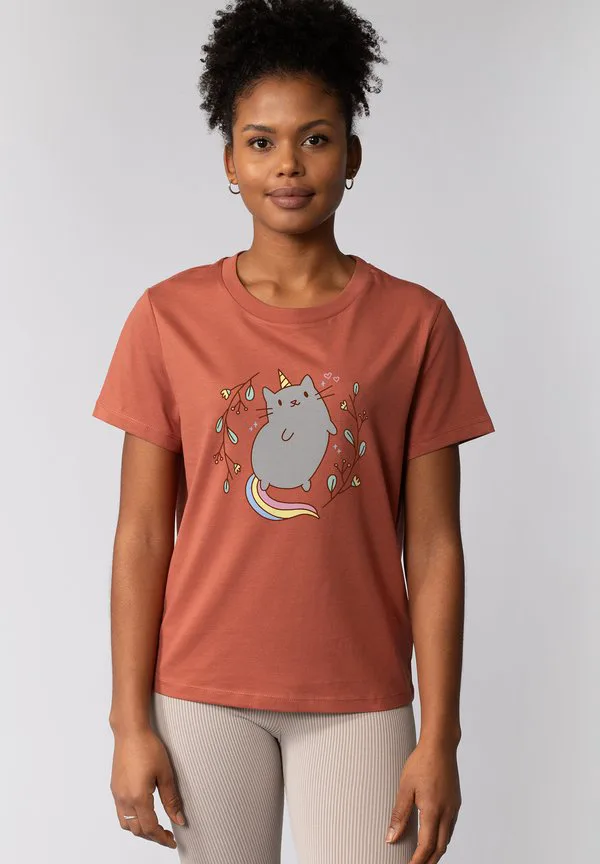 

Футболка с принтом единорога и кошки Watapparel, Heritage Brown, Коричневый, Футболка с принтом единорога и кошки Watapparel, Heritage Brown