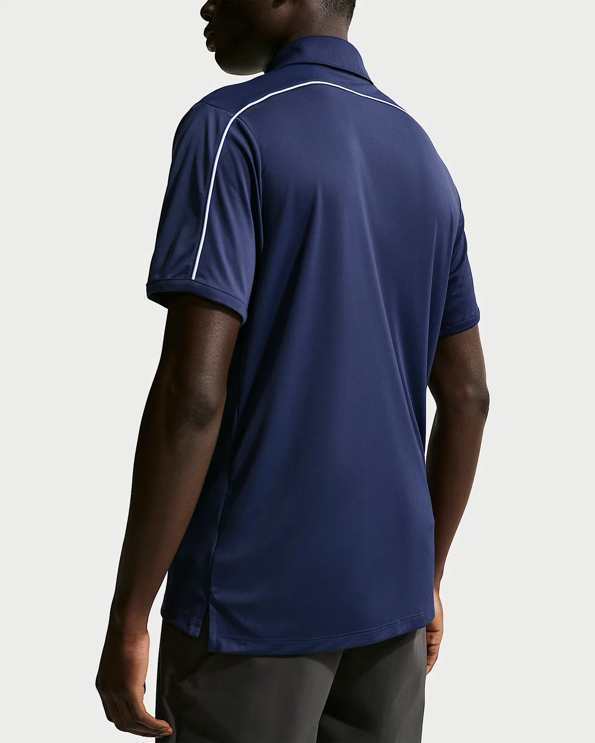 Мужское поло Nike Par Dri-FIT с логотипом на груди, College Navy/White — фото 2