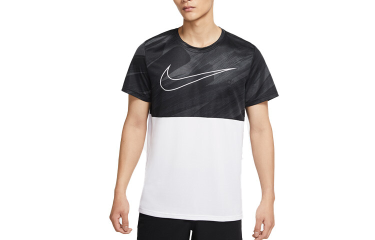 

Футболка Dri-Fit мужская черная/белая Nike, черный/белый