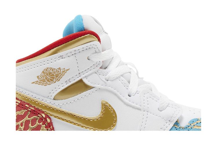 Кроссовки Air Jordan Air Jordan 1 Mid TD 'NC to Chi', белый — фото 3