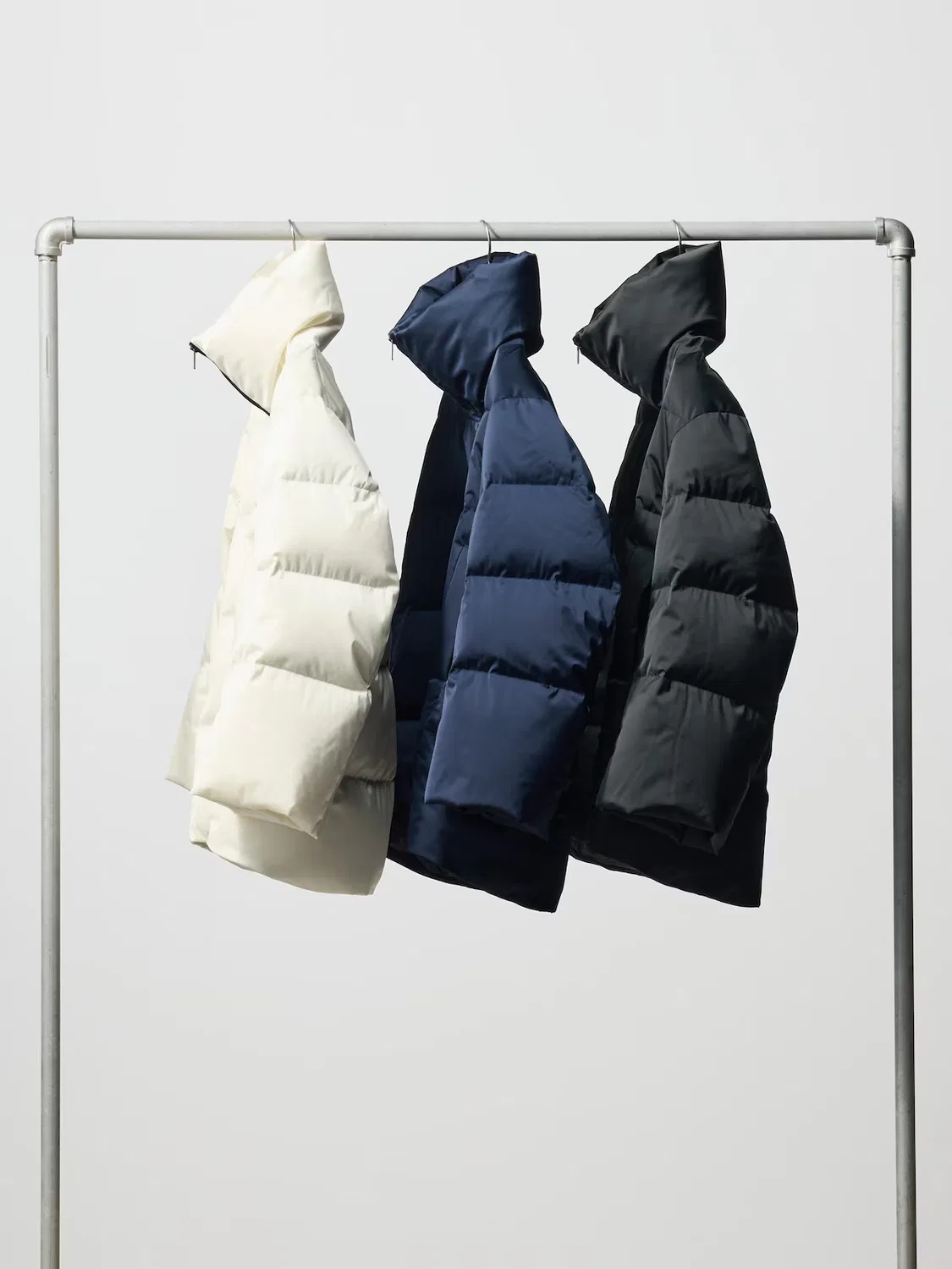 Пуховая куртка Uniqlo, объемная, черный — фото 2