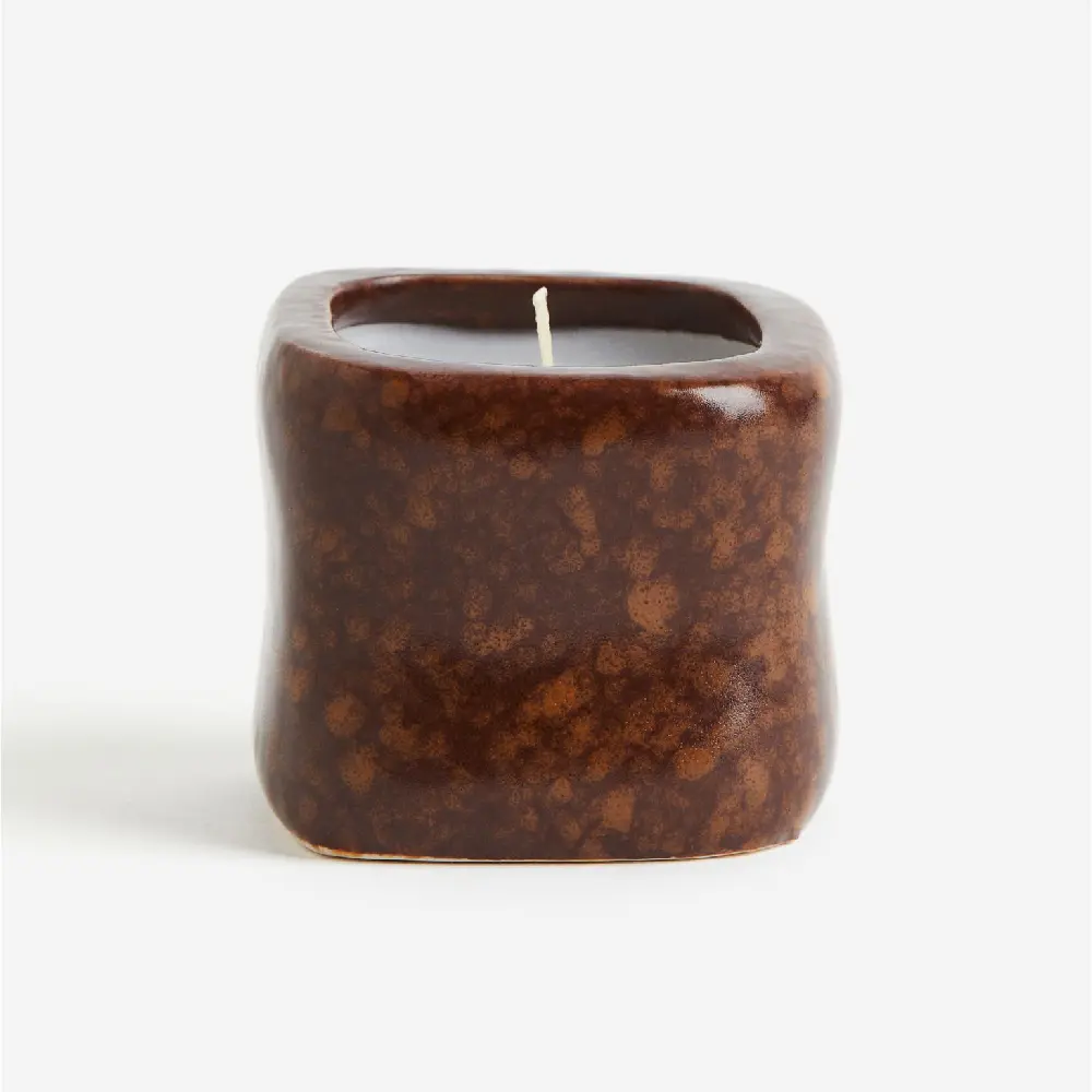 

Ароматическая свеча H&M Home Scented In Ceramic Holder, темно-коричневый