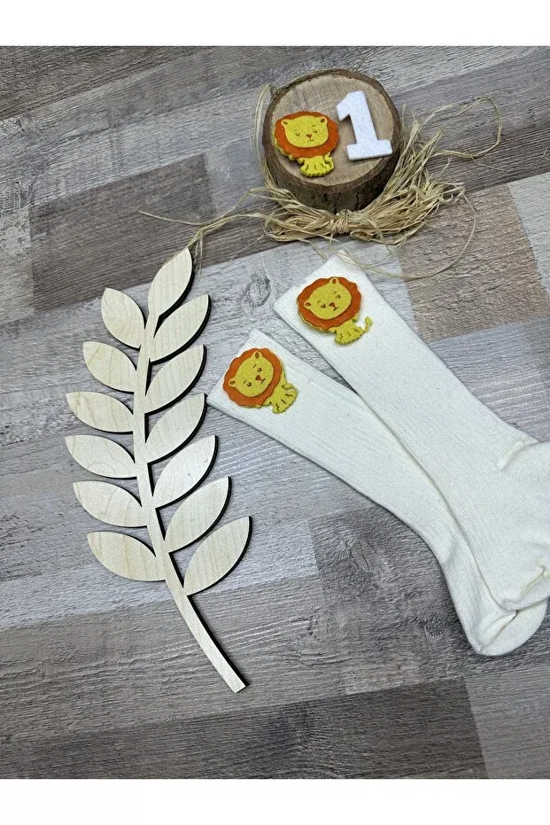 Детские носки для новорожденных с принтом Safari concept baby knee socks with lion Feriatolye, Nude Color — фото 4