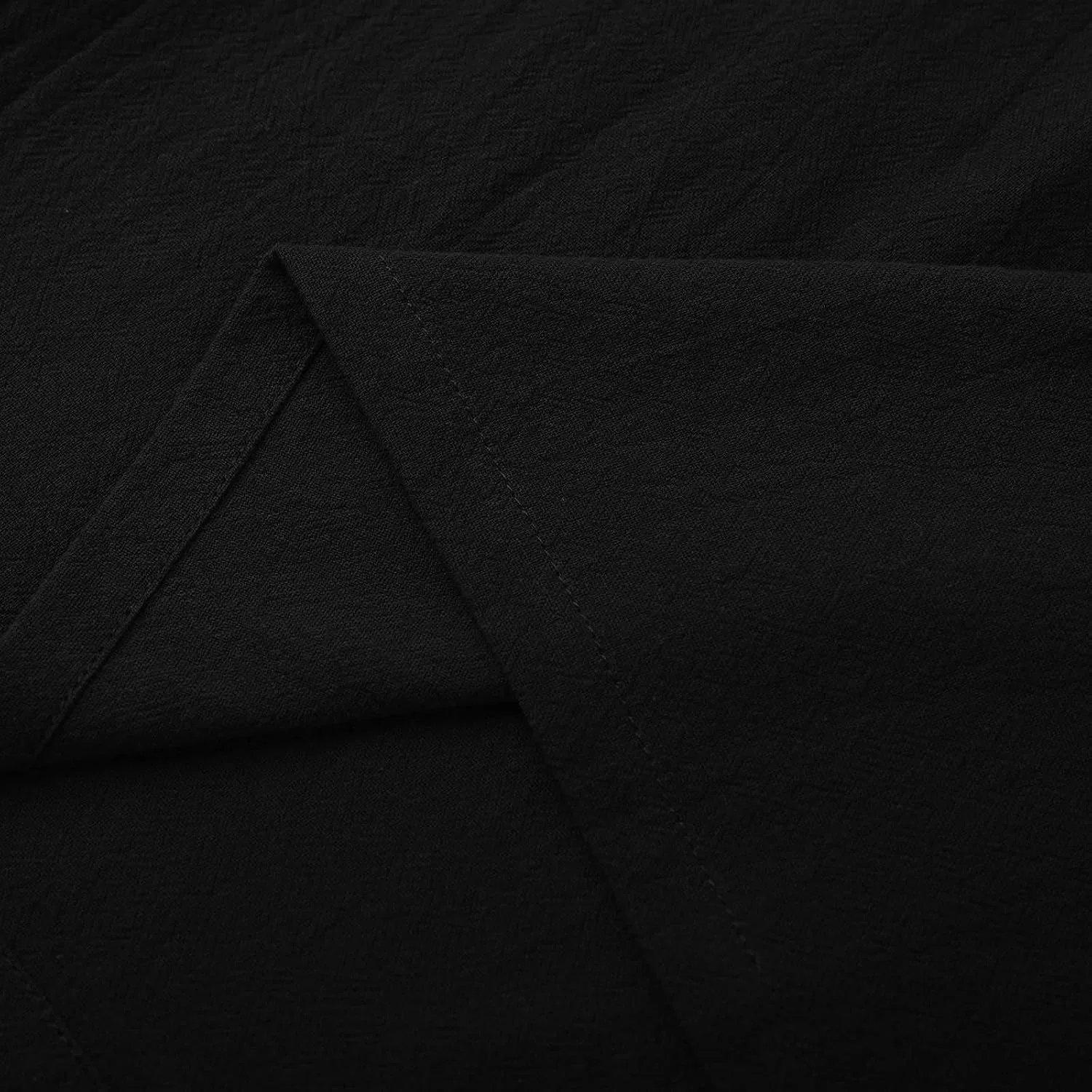 Мужская футболка свободного кроя с V-образным вырезом, Black — фото 4