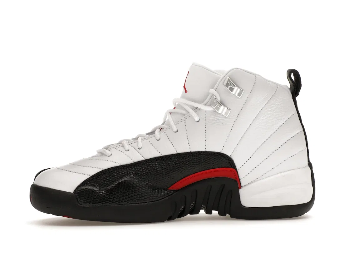Детские кроссовки Lifestyle с принтом Jordan 12 Retro Jordan, White/Gym Red/Black — фото 3