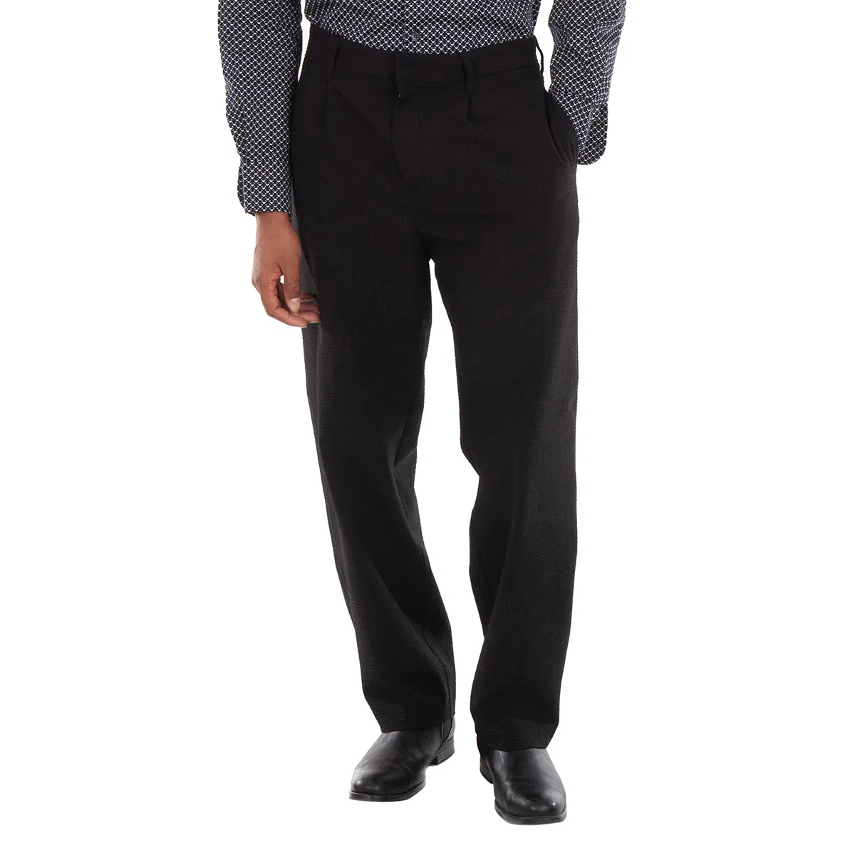 Брюки чинос с защипами на талии Seersucker Pleated-Waist Chinos Pants Emporio Armani, Nero