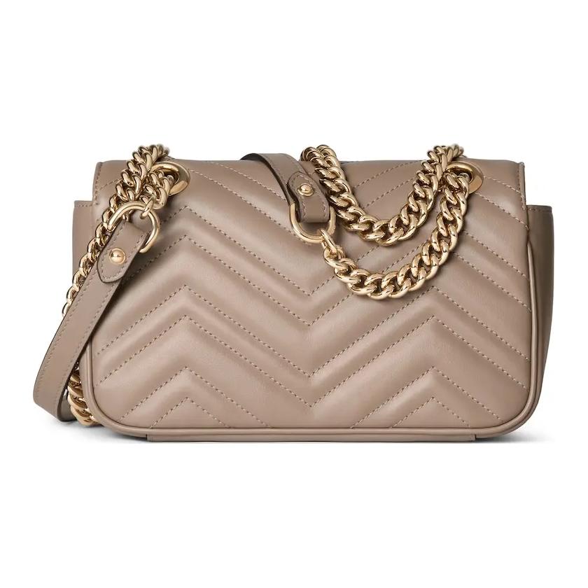 Женская мини-сумка кроссбоди Gucci стеганая V-образный узор бежевая — фото 4