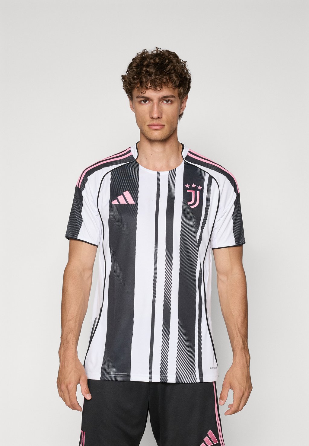 

Футболка JUVENTUS FC 25/26 HOME JERSEY - Club wear Adidas Performance, белый