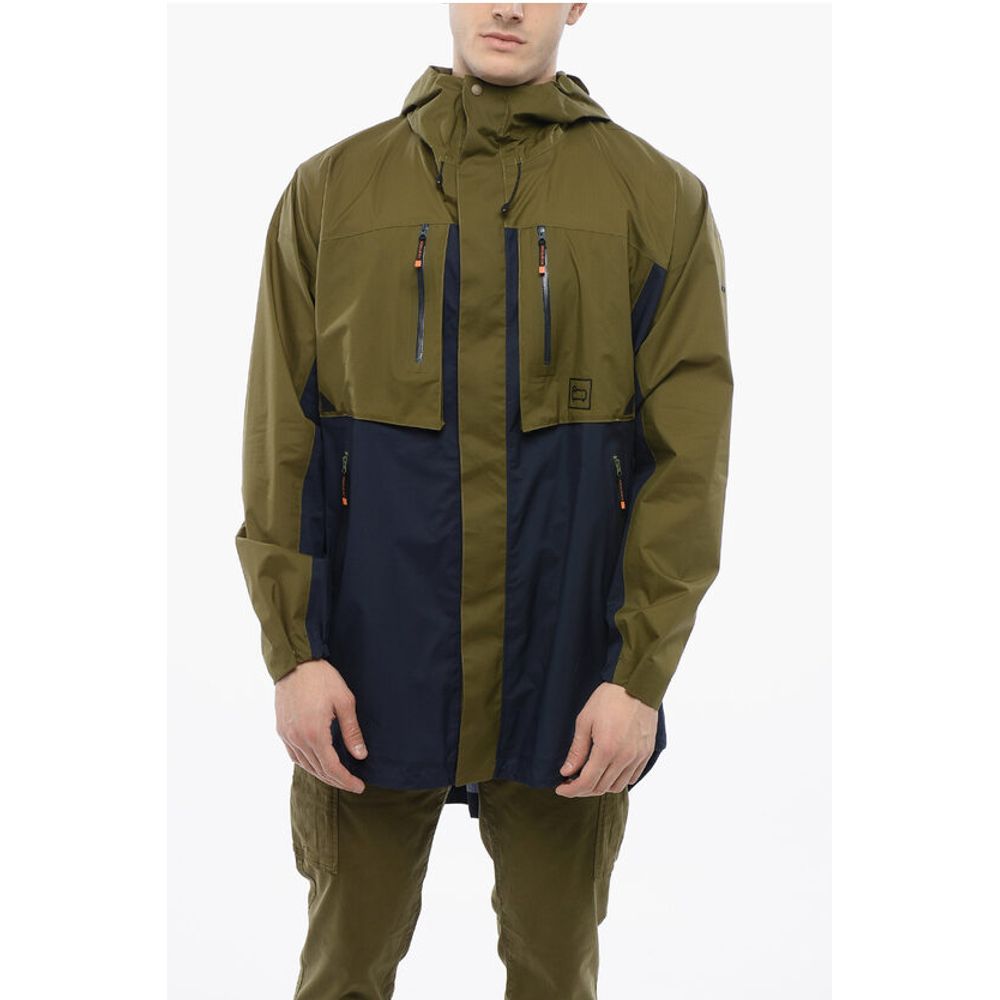 

Зеленые полиамидные куртки и пальто Woolrich, Green