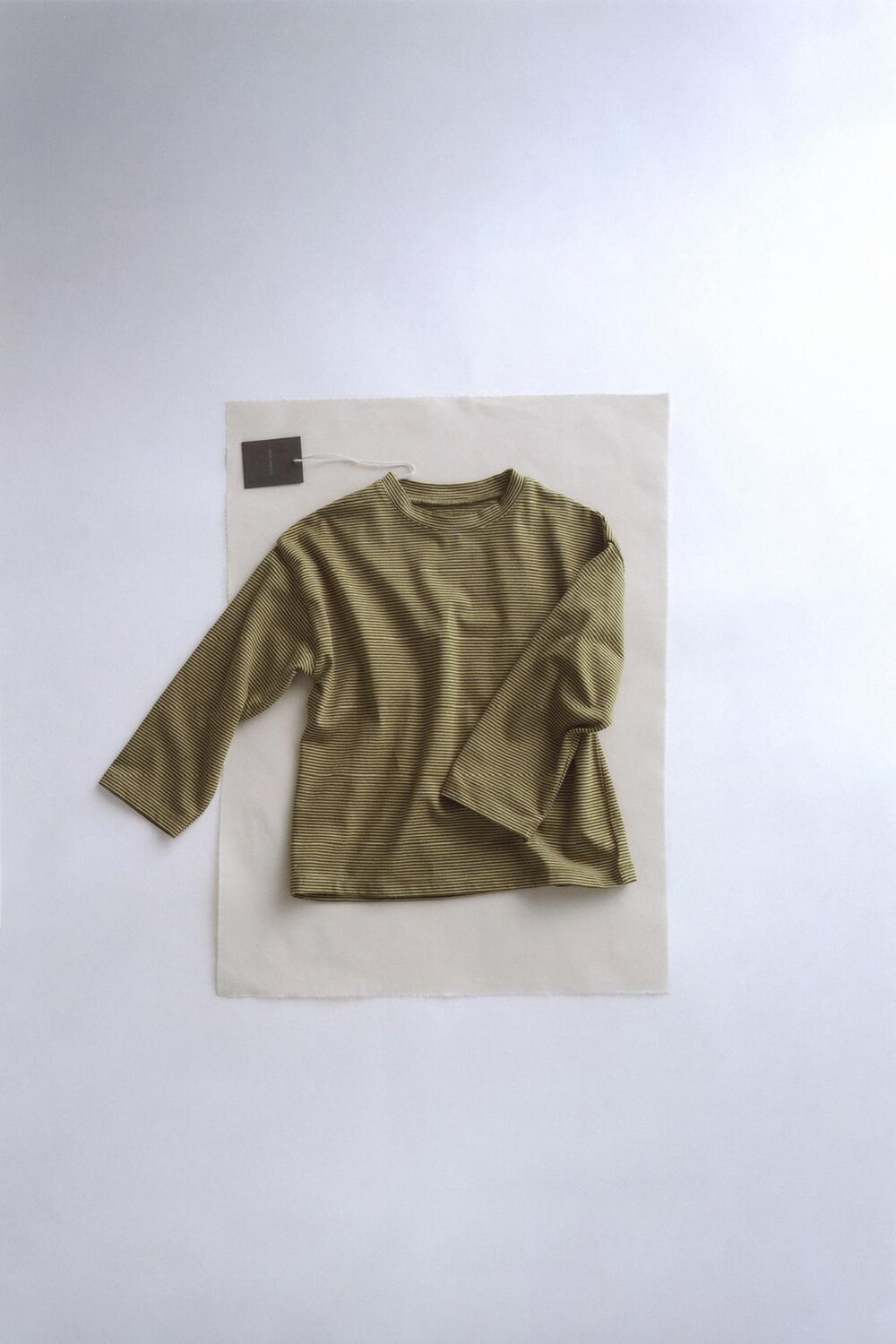 

Полосатая футболка ZARA, оливково-зеленый