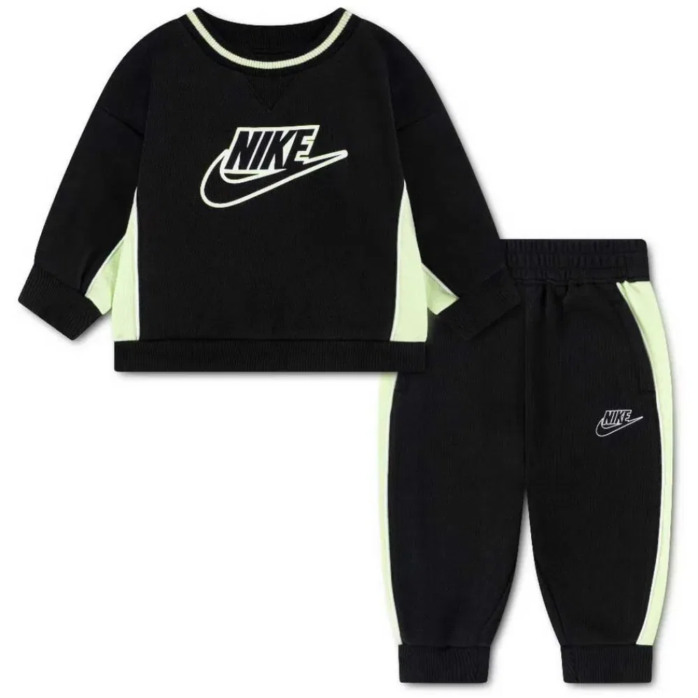 Комплект из футболки с длинным рукавом и носков Nike, черный