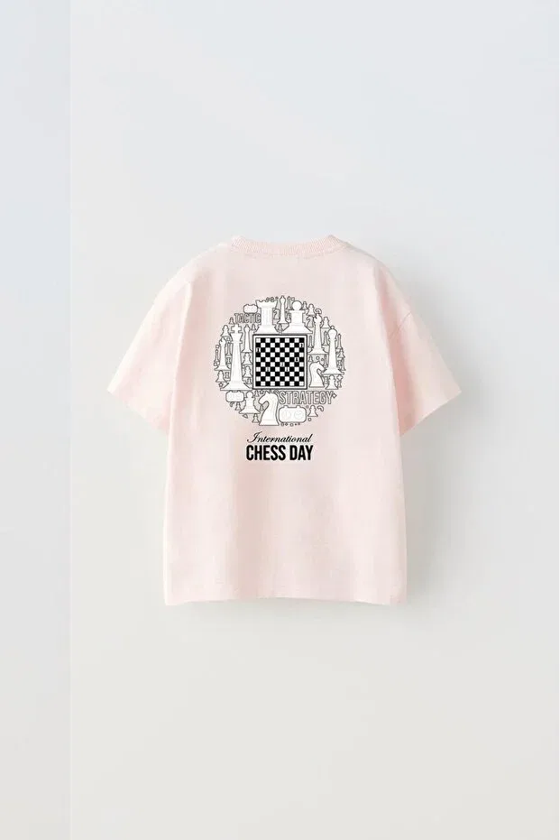 Детская футболка с принтом International Chess Day Written Chess Design The Champ Clothing, Pink
