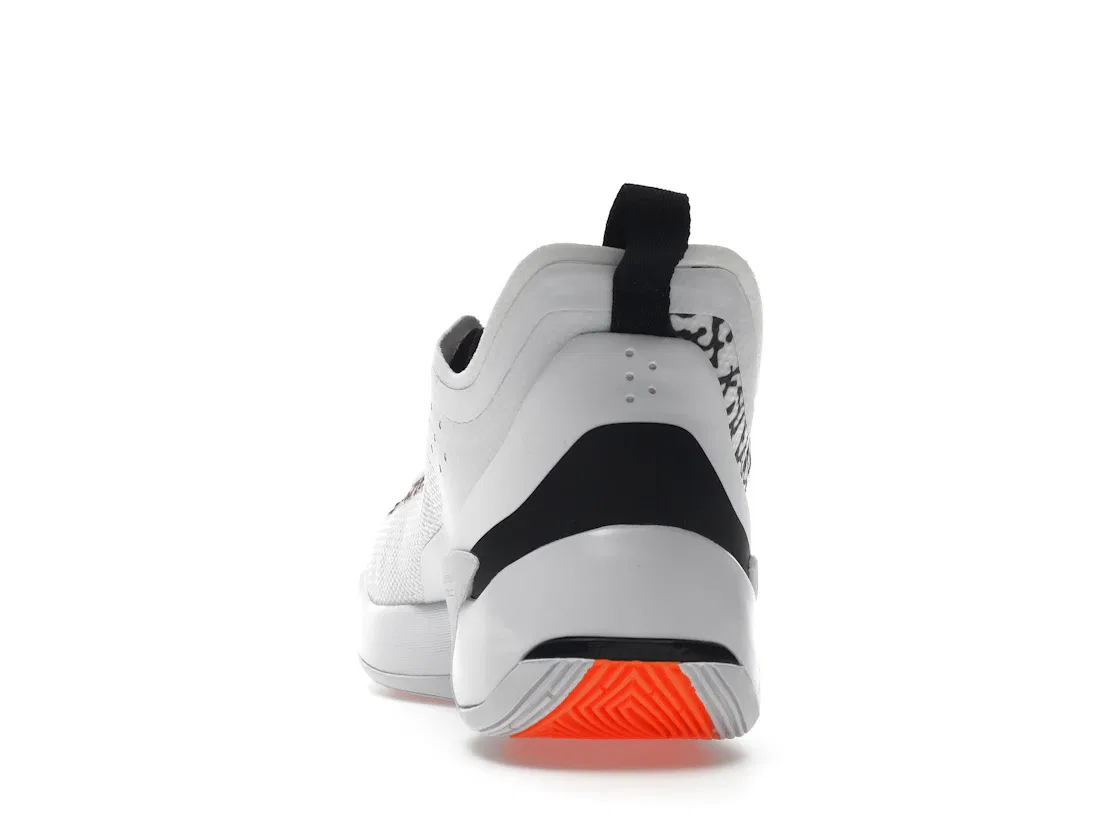 Детские кроссовки для баскетбола Jordan Luka 1 Jordan, White/Total Orange-Black — фото 4