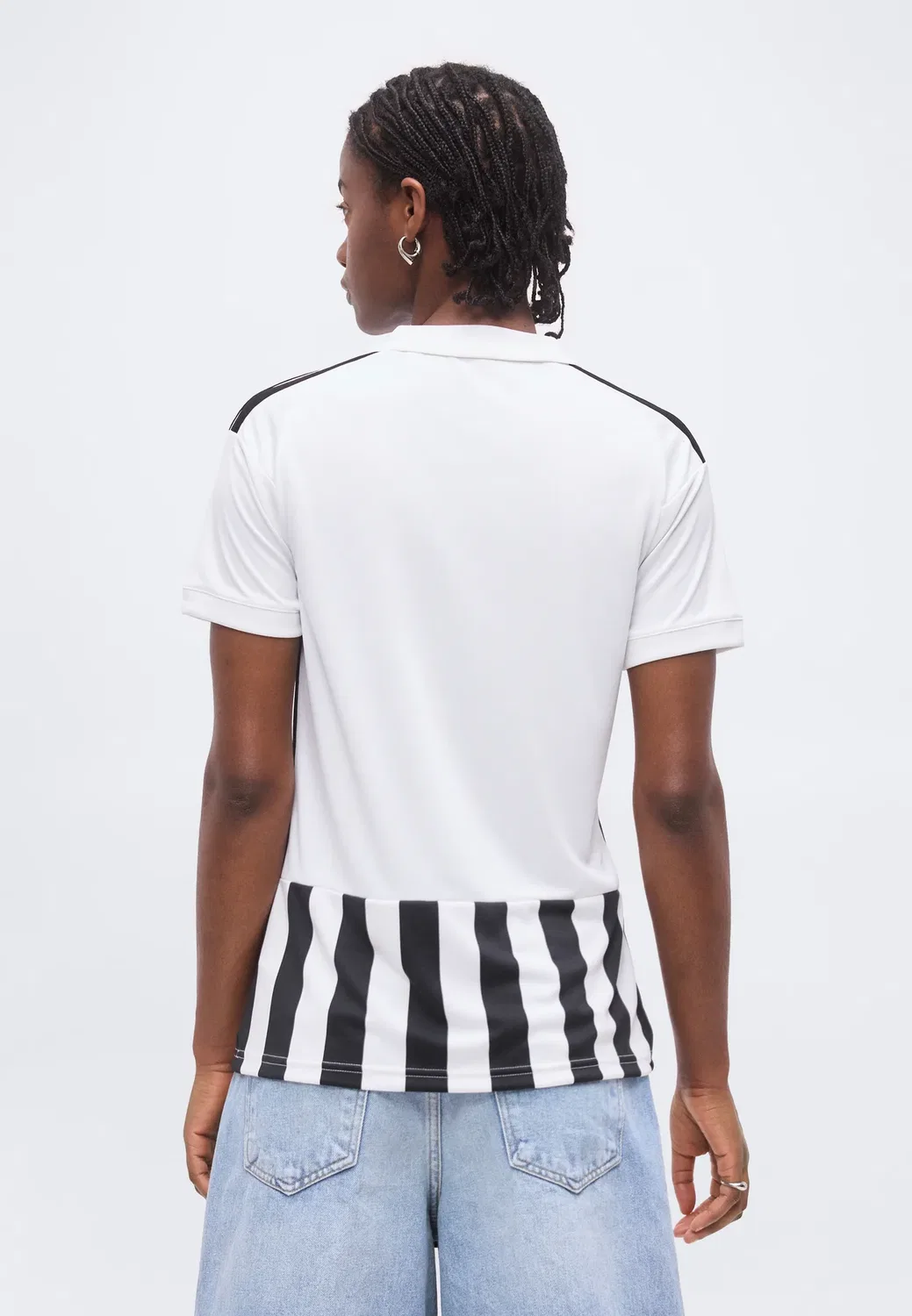 Домашняя форма «Ювентуса» на сезон 26/27 - клубная форма Adidas Performance, White/Black — фото 3