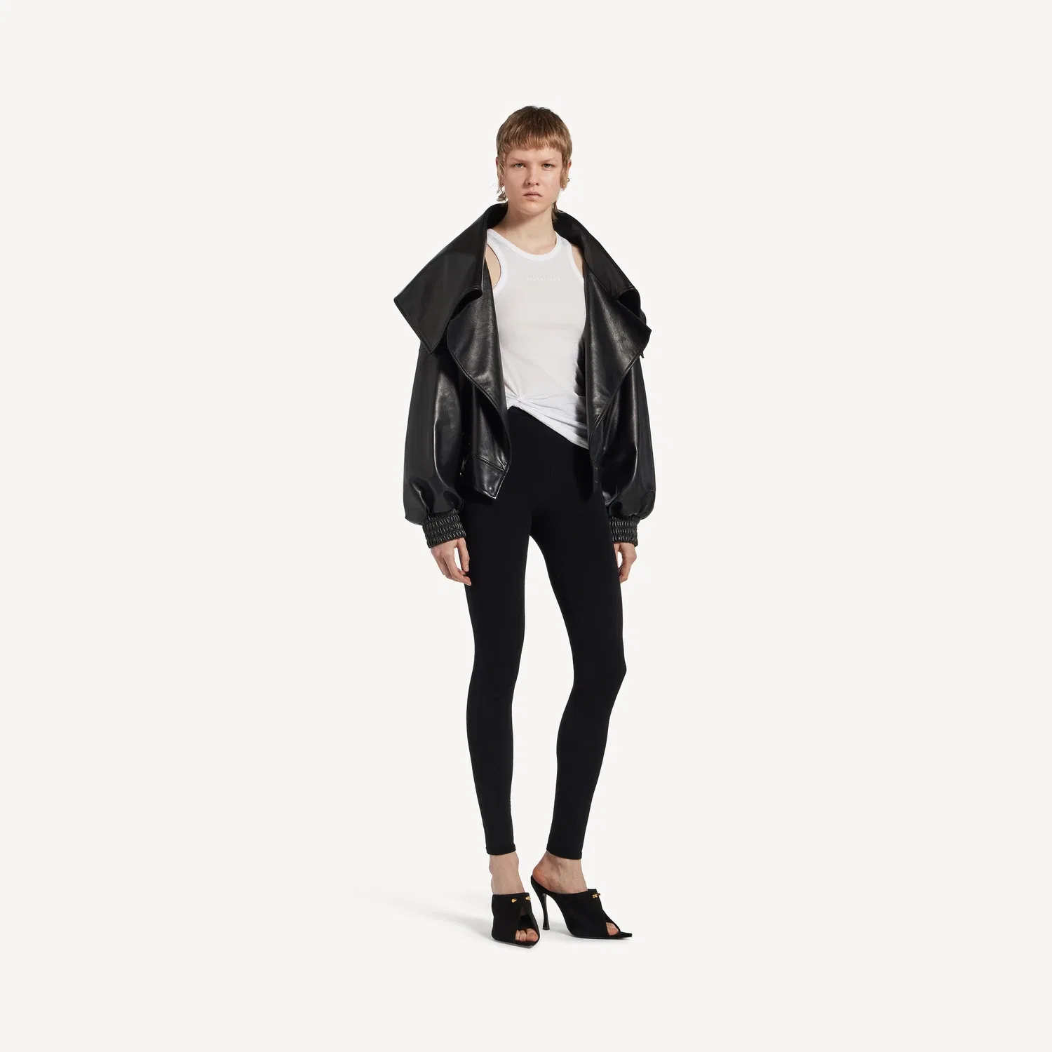 Женская майка с узлом белого цвета Balenciaga, белый — фото 2