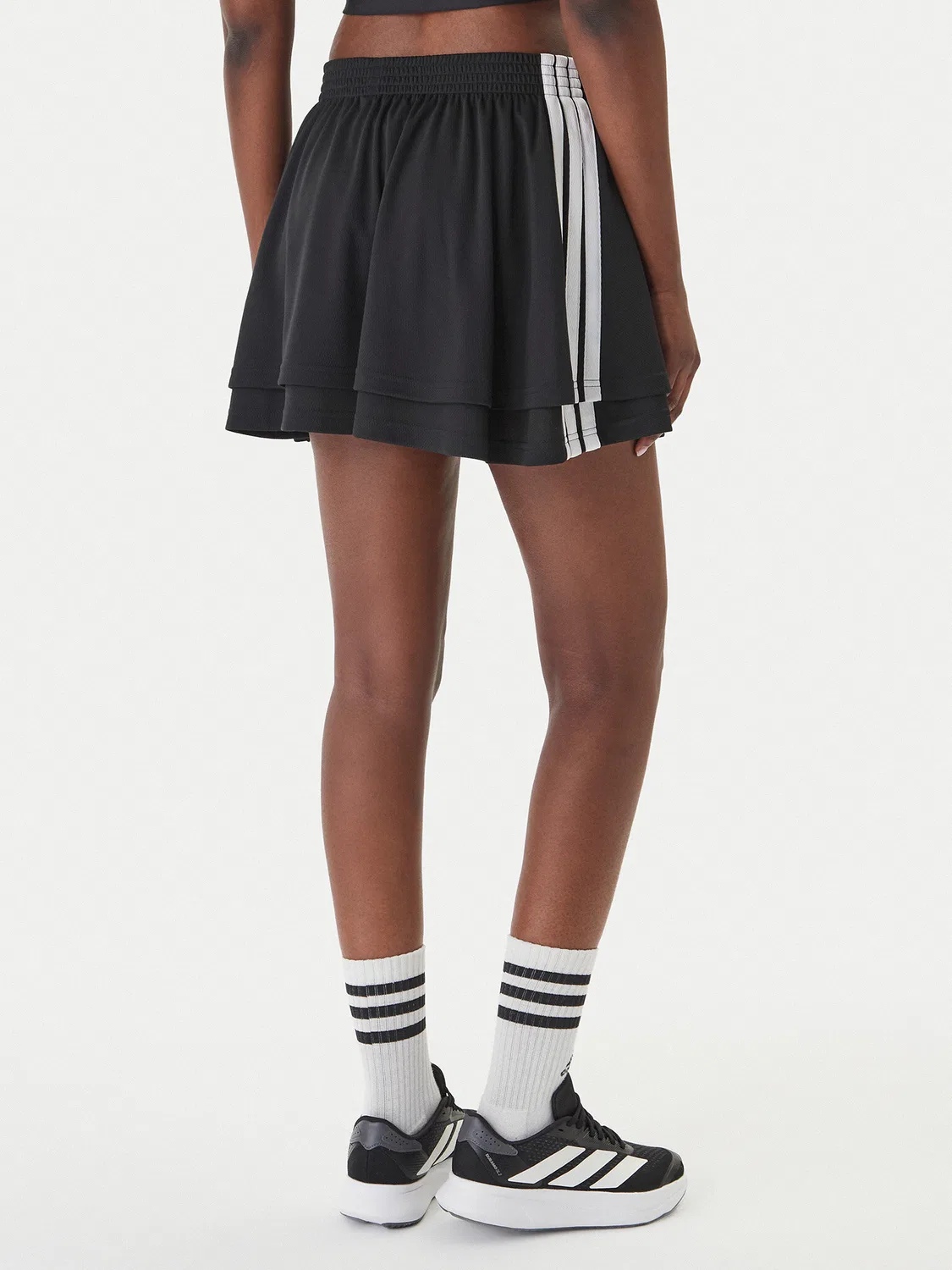 Женская мини-юбка стандартного кроя House Of Tiro Adidas, черный — фото 3