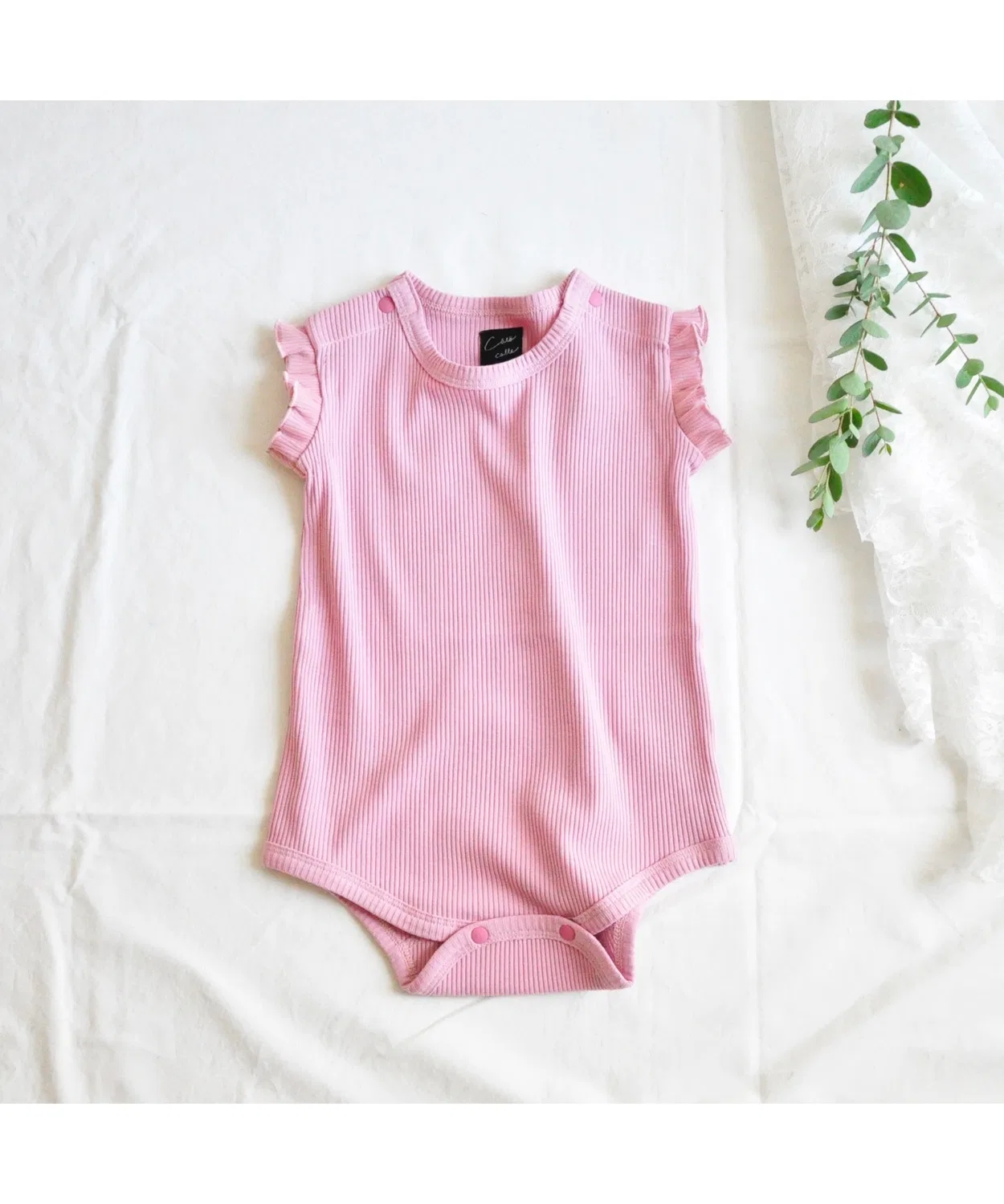 Детский боди-комбинезон с рюшами Melo Frill Body Suit coto cotte, Pink