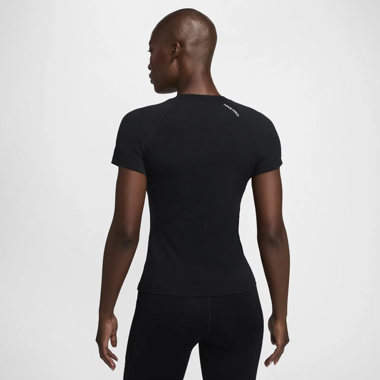 Женская футболка с технологией Dri-FIT Pro DF SS Baselayer Nike, черный/белый — фото 2