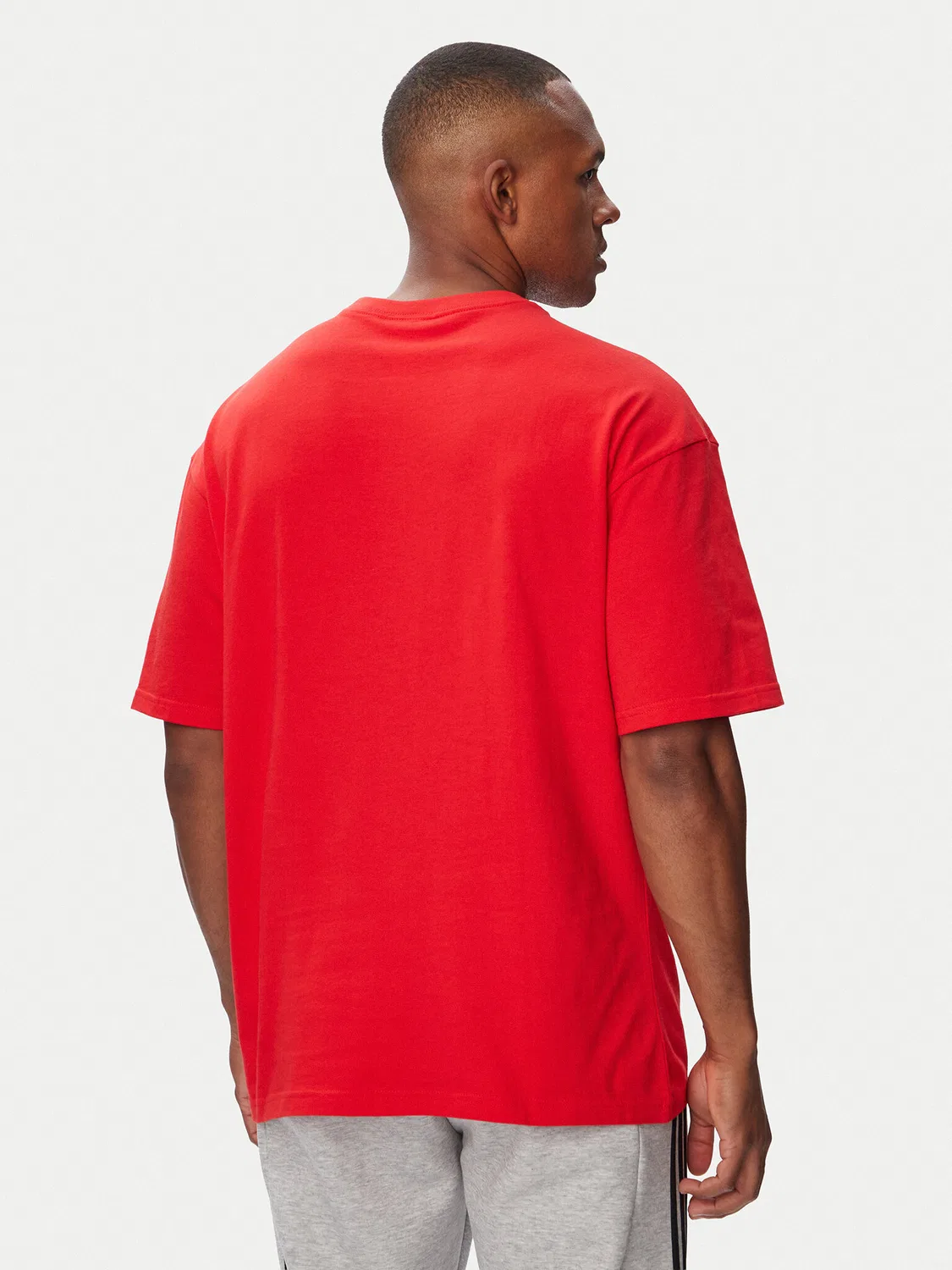 Мужская футболка свободного кроя Trefoil Essentials Adidas, красный — фото 3