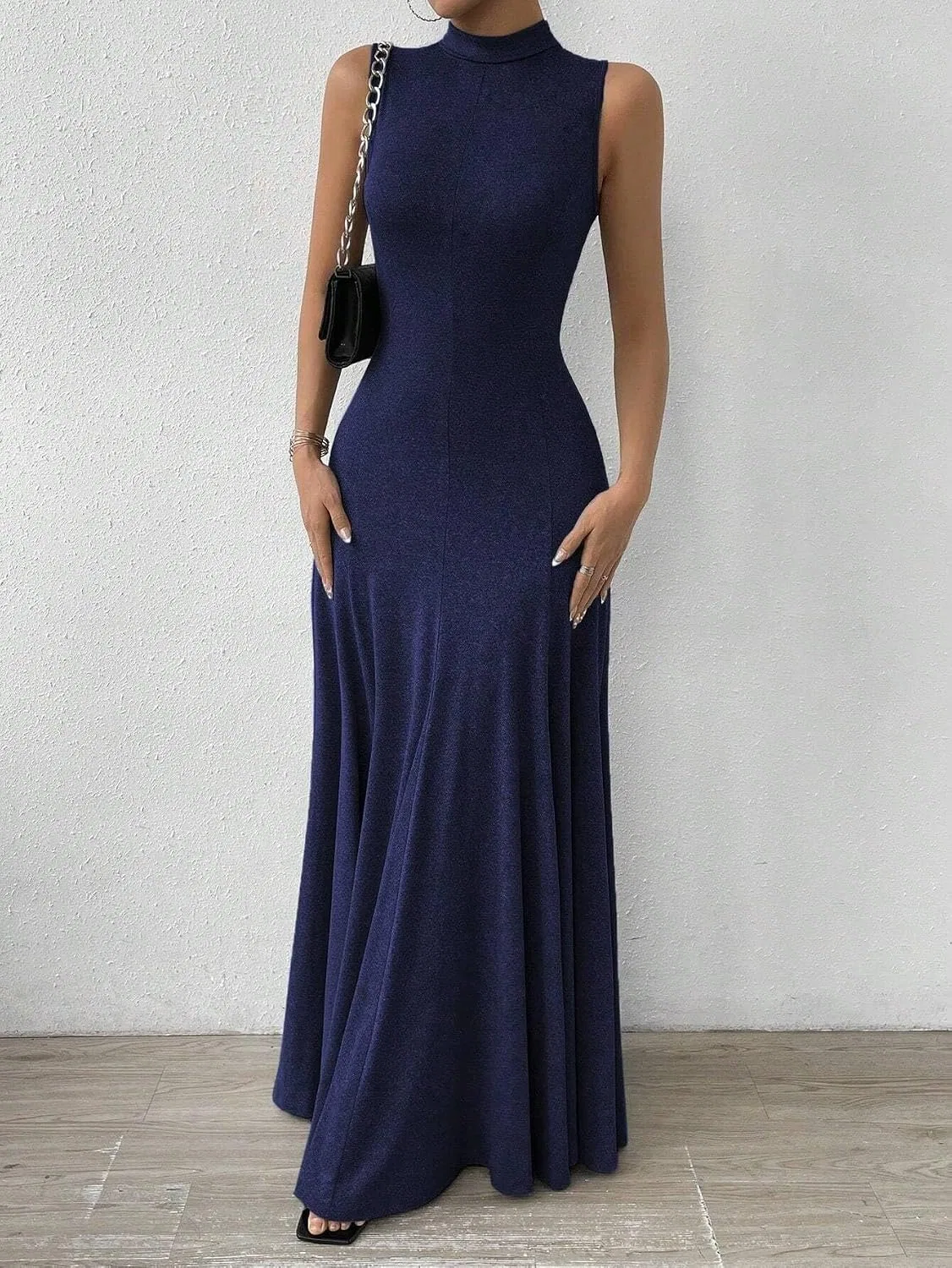 Женское облегающее платье-макси без рукавов Navy Blue — фото 3