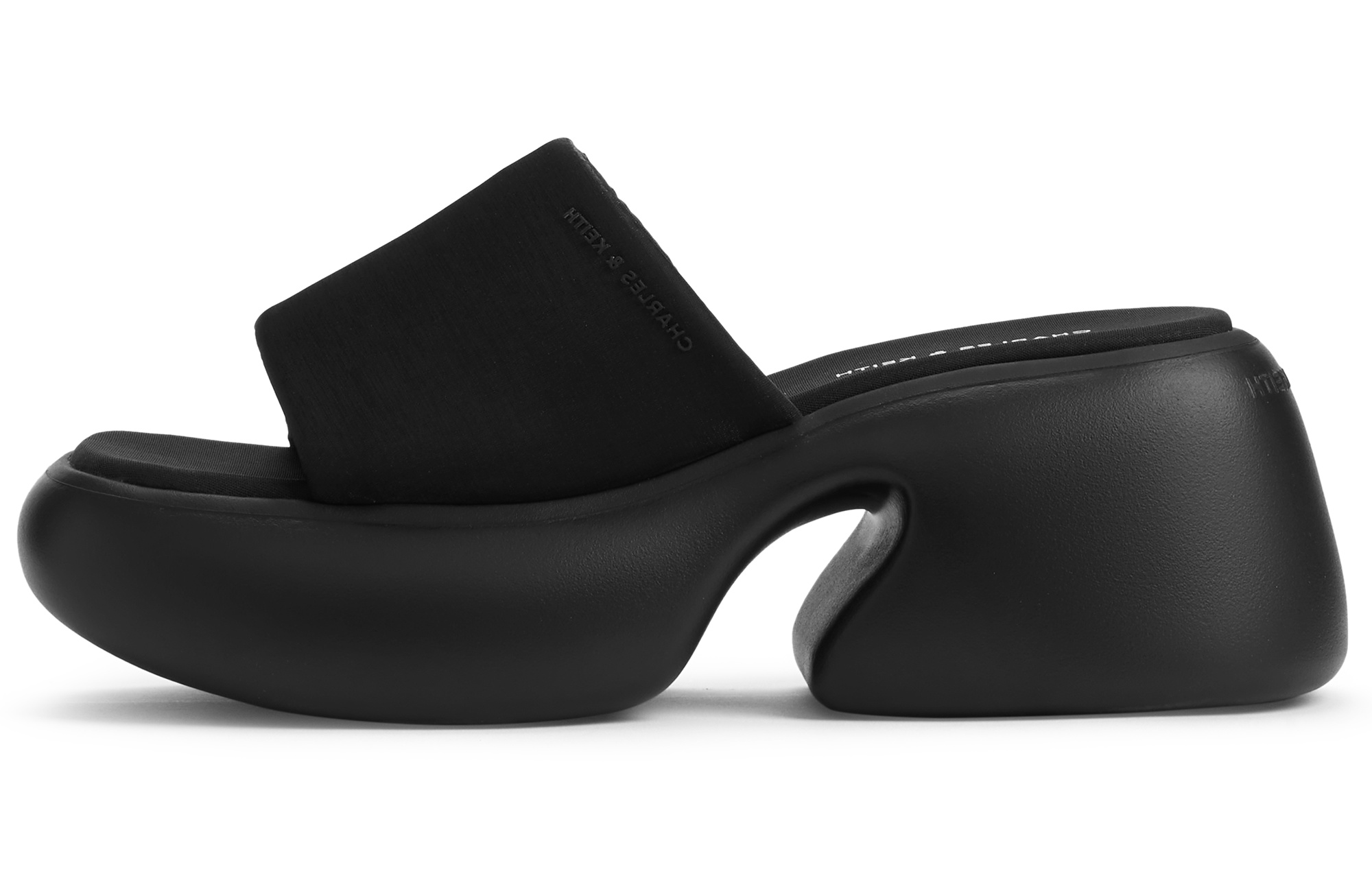 Сланцы на композитной подошве 7,5 см женские CHARLES&KEITH, меловой белый — фото 2