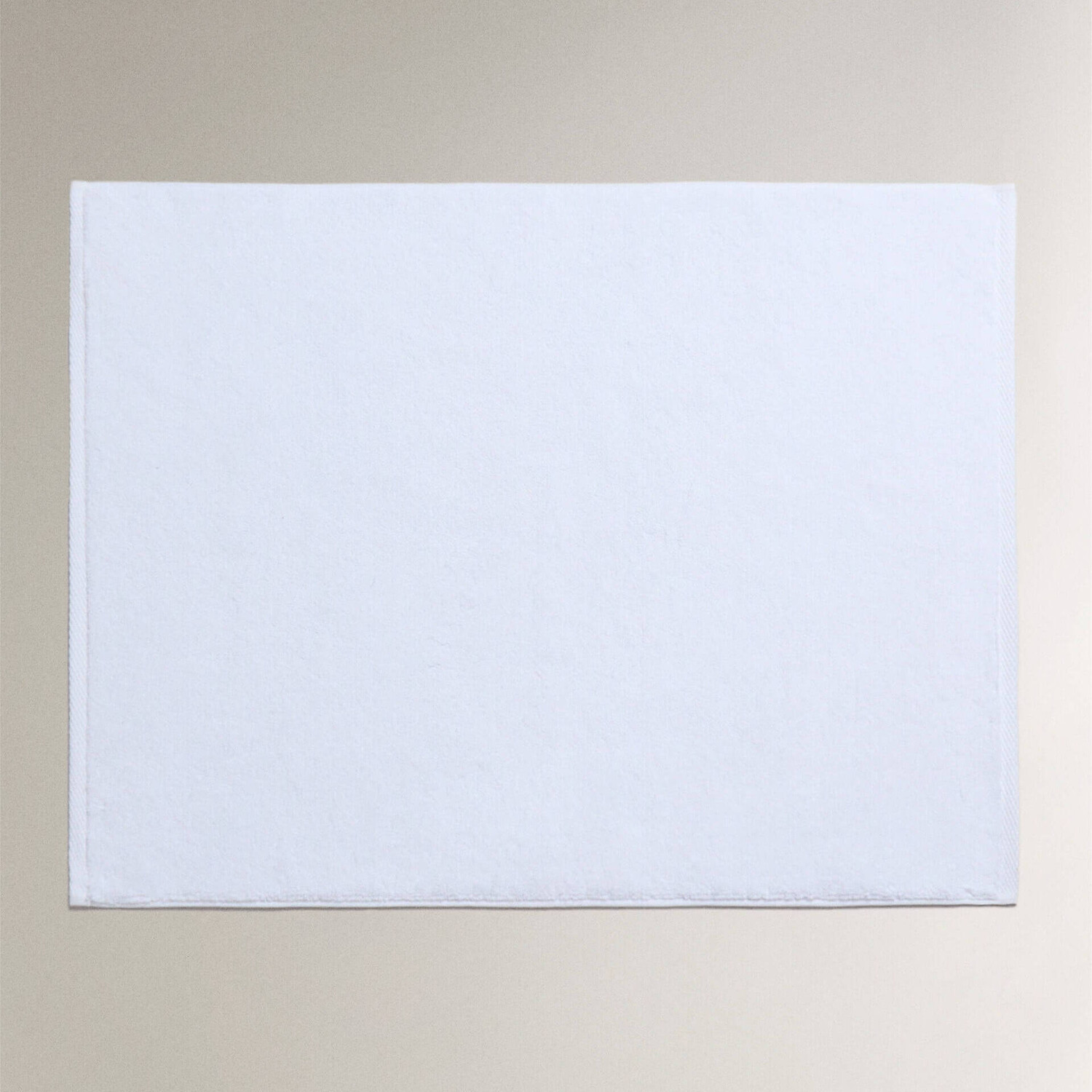 

Коврик для ванной Zara Home Extra Soft Non-Slip, белый