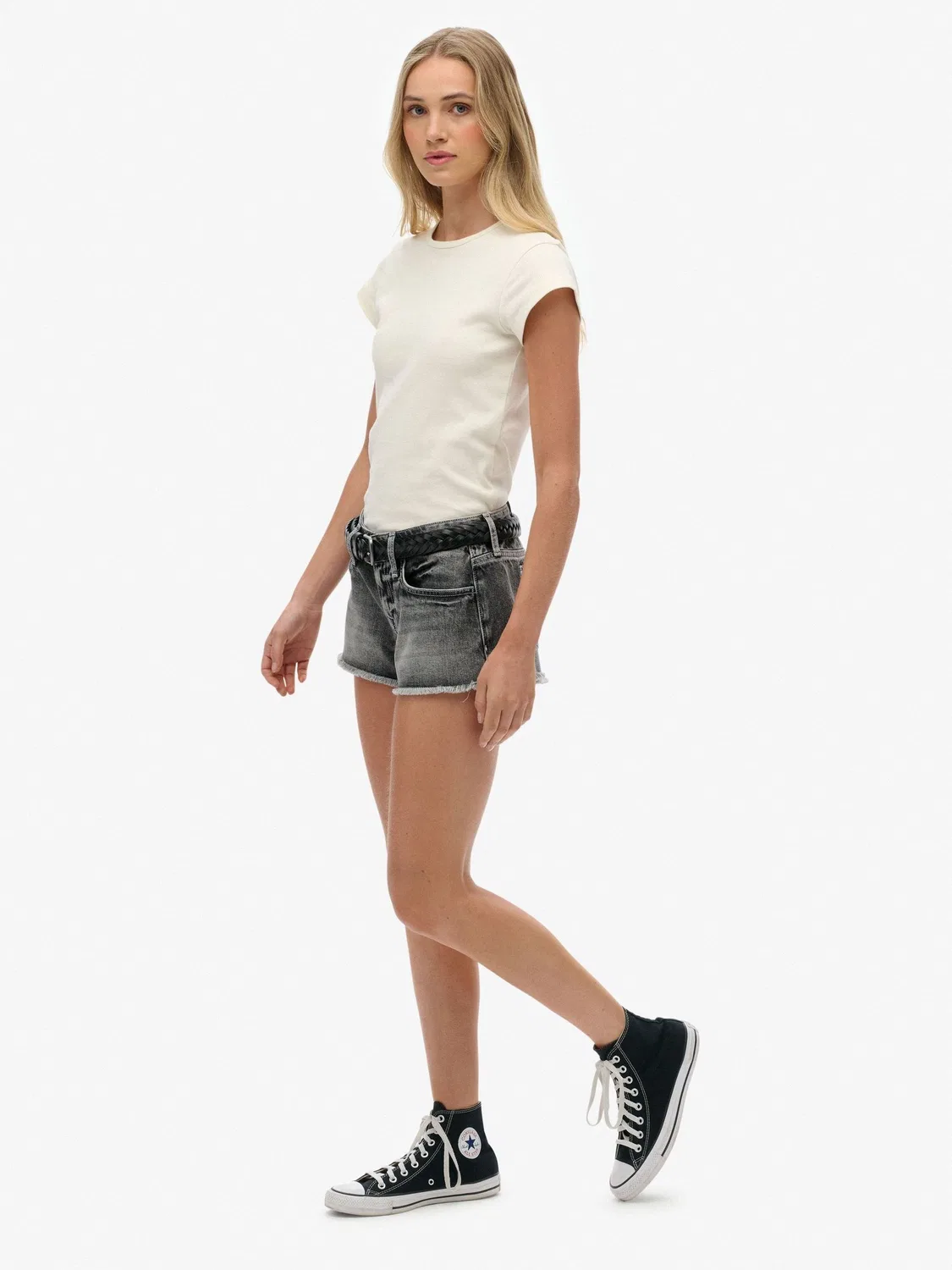 Шорты джинсовые Superdry Vintage Black Denim, черные — фото 2