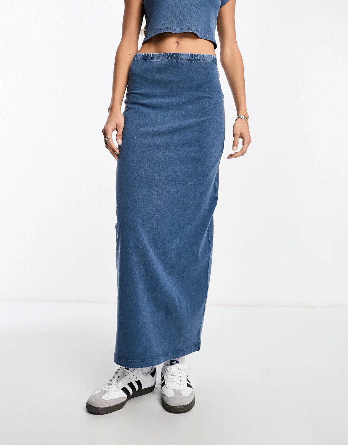 

Юбка миди Asos Design Column In Washed Denim, синий