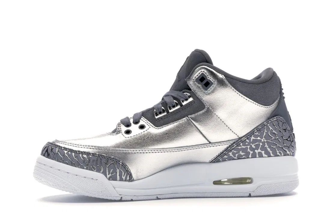 Детские кроссовки Lifestyle с металлическим верхом Jordan 3 Retro Jordan, Metallic Silver/Cool Grey-White — фото 3