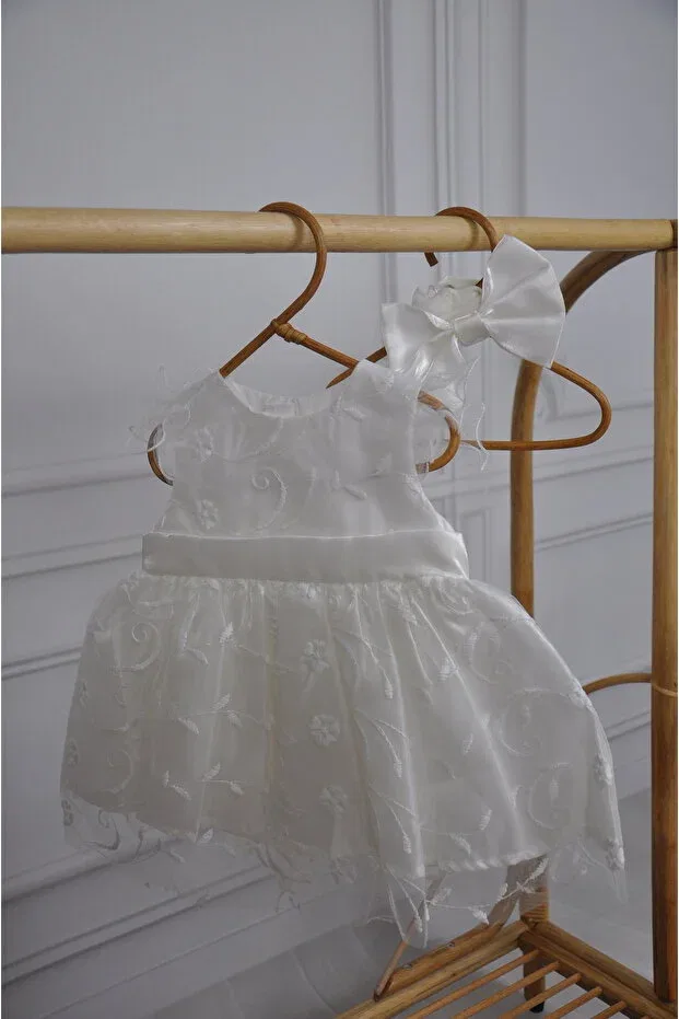 Детское платье для девочек с оборками Ministok, White