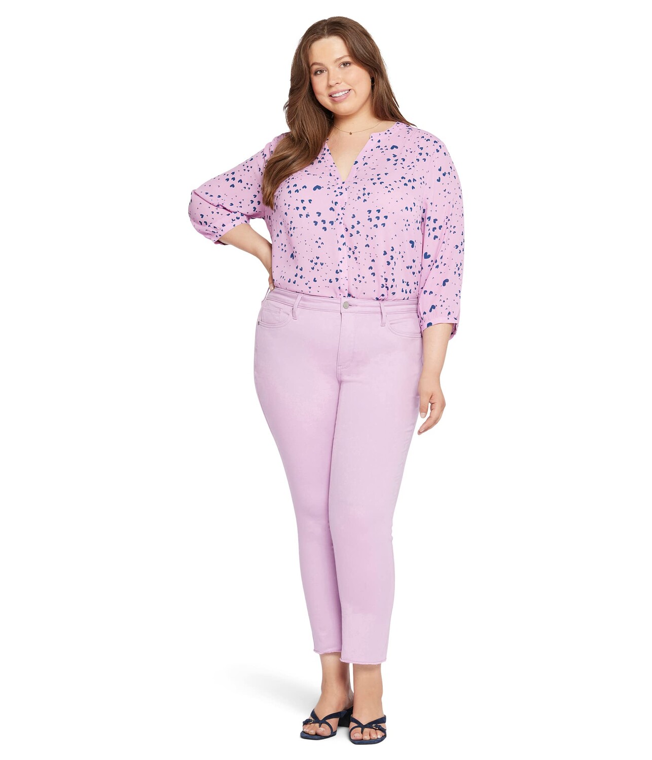 

Джинсы NYDJ, Plus Size Sheri Ankle Fray Hem in Mauve Mist