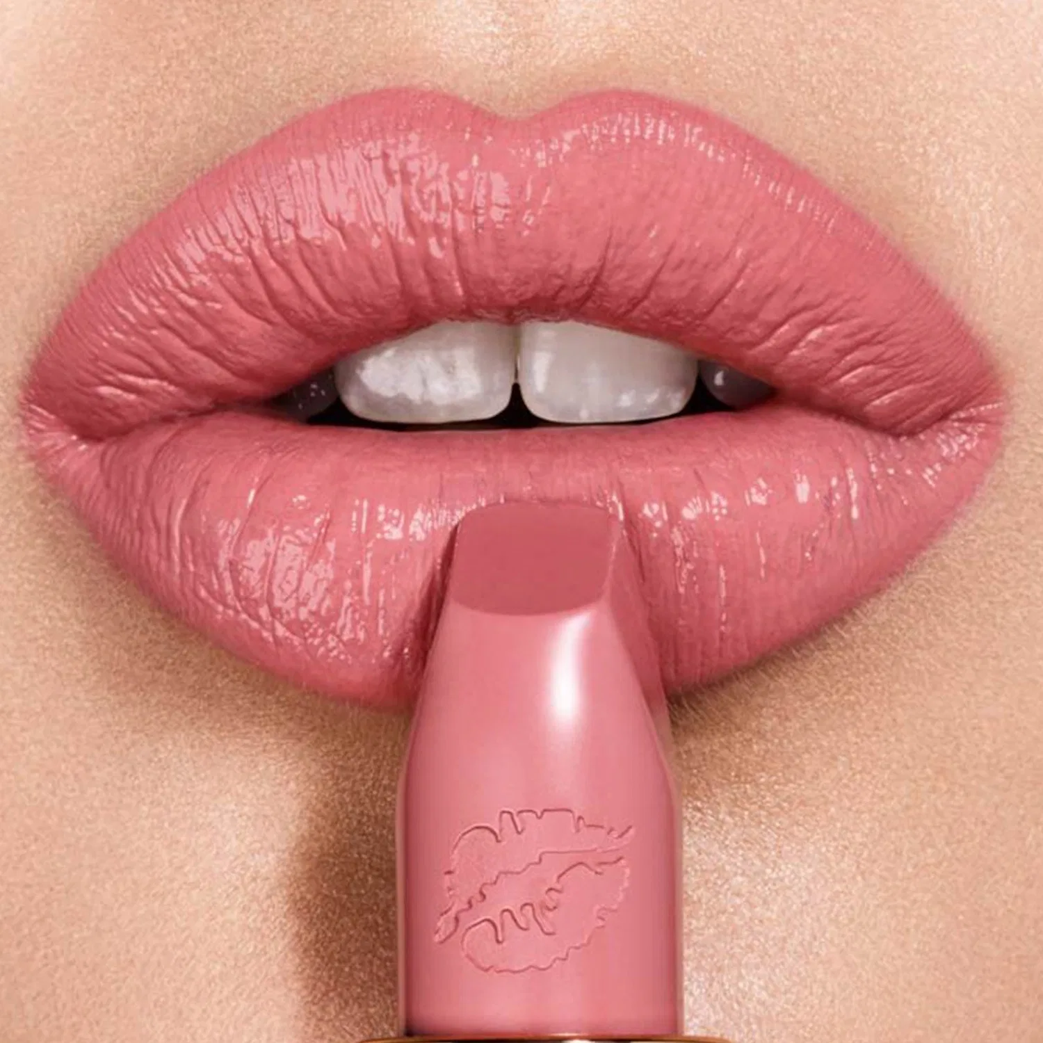 Помада Hot Lips Charlotte Tilbury, Liv It Up — фото 2