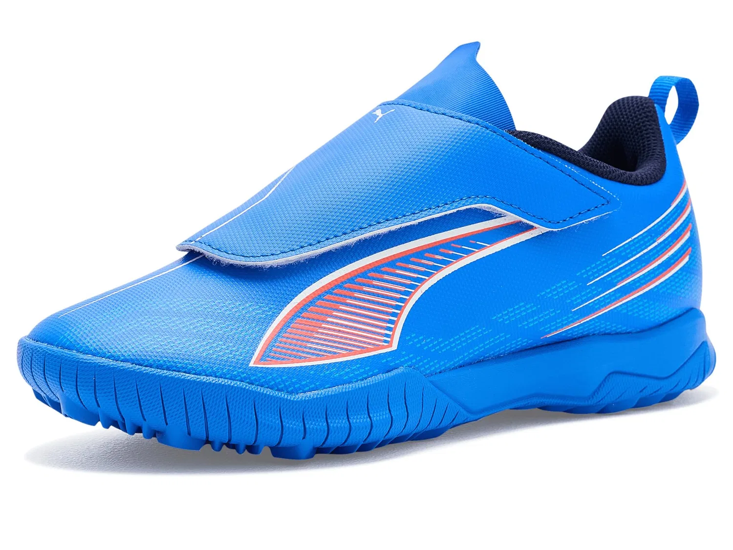 Бутсы для тренировок Ultra 6 Play Hook and Loop Turf Training Soccer Cleats (для малышей, маленьких и больших детей) Puma Kids, Ultra Blue/Puma White/Glowing Red