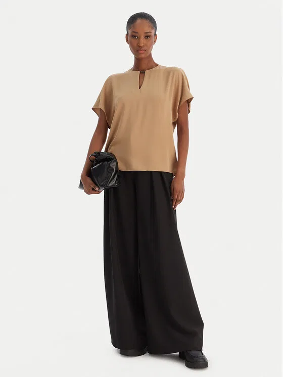 Блузка regular fit Calvin Klein, бежевый — фото 2