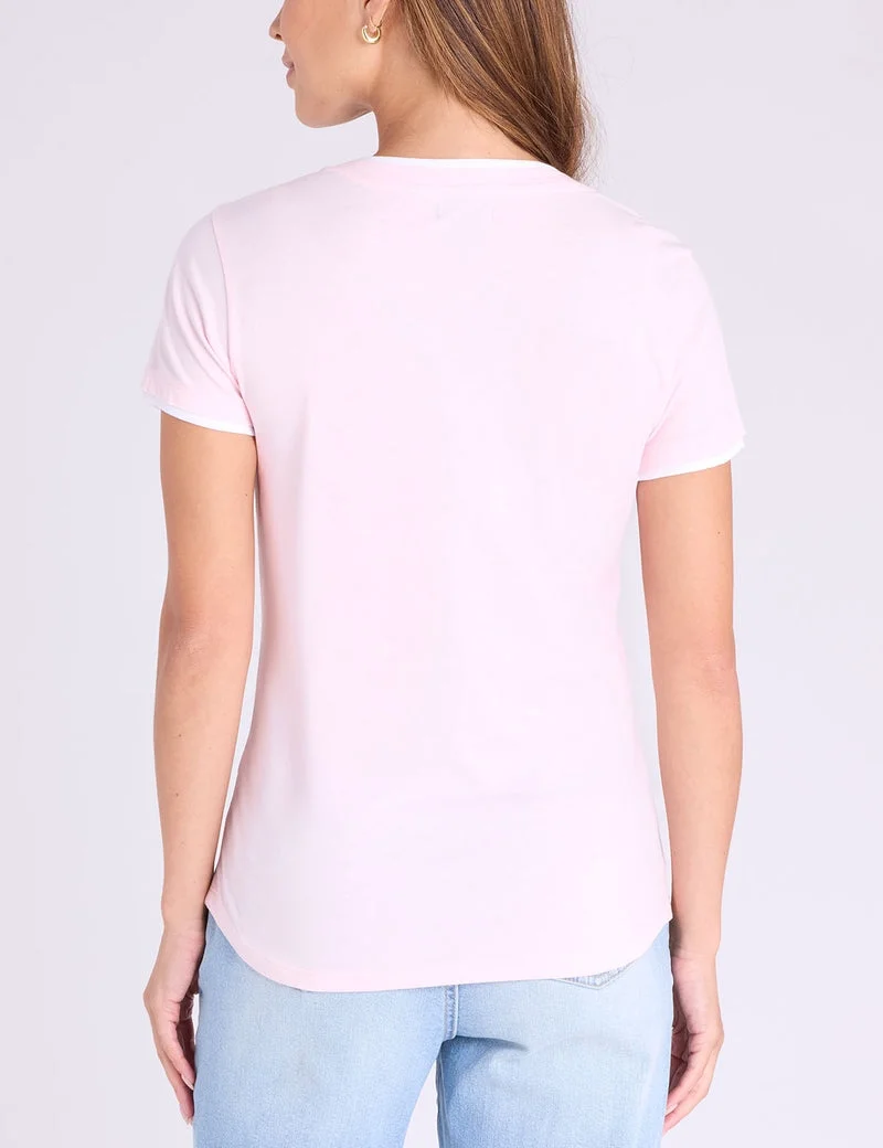 Футболка U.S. Polo Assn Double Band V-neck, светло-розовый — фото 2