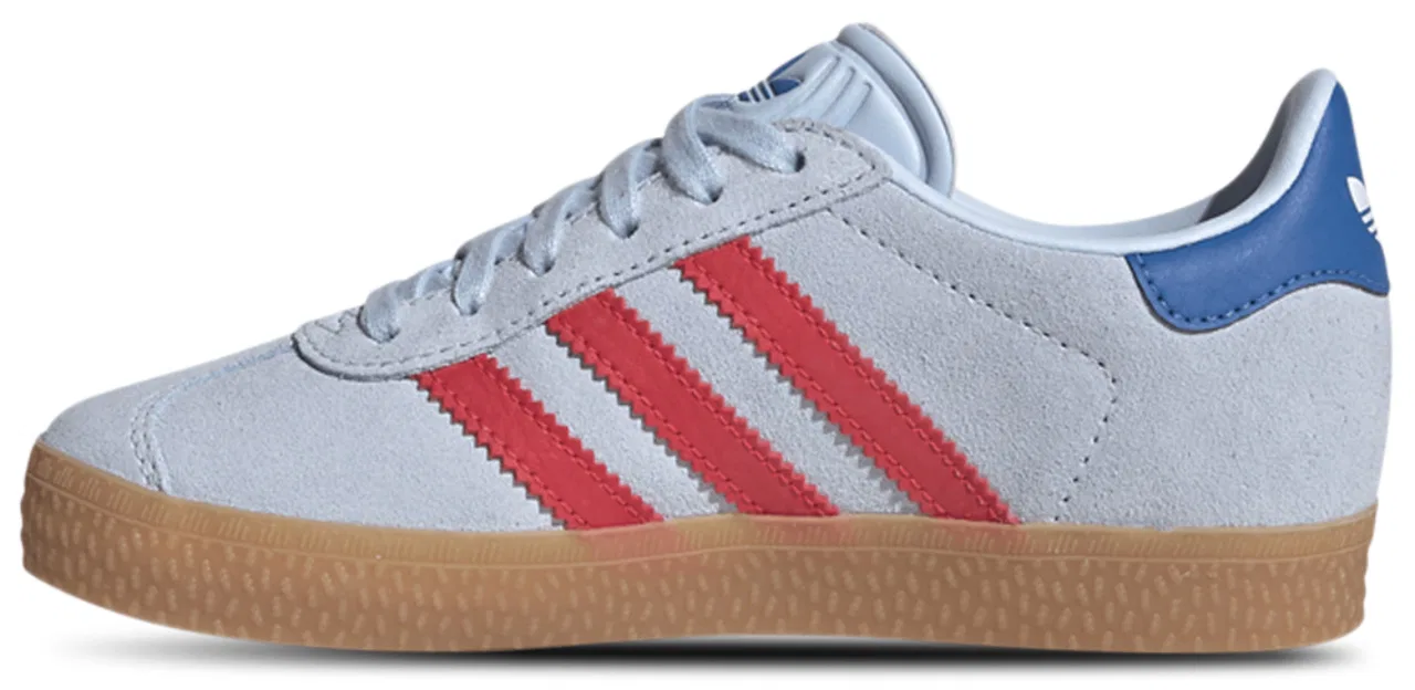 Кроссовки для мальчиков Gazelle Adidas, цвет Crystal Sky/Semi Lucid Red/Bluebird — фото 2