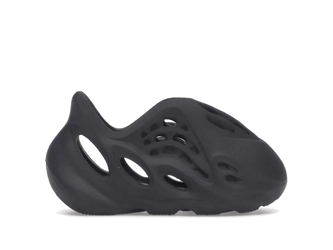 Детские клоги с перфорацией Adidas Yeezy Foam RNR, Onyx