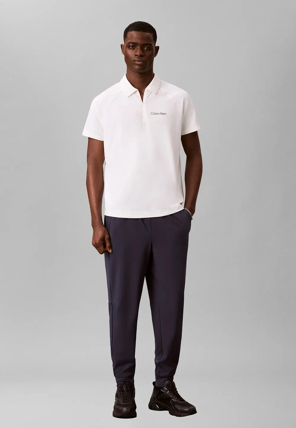 Спортивная рубашка-поло с застежкой-молнией - рубашка-поло Calvin Klein, Classic White — фото 2