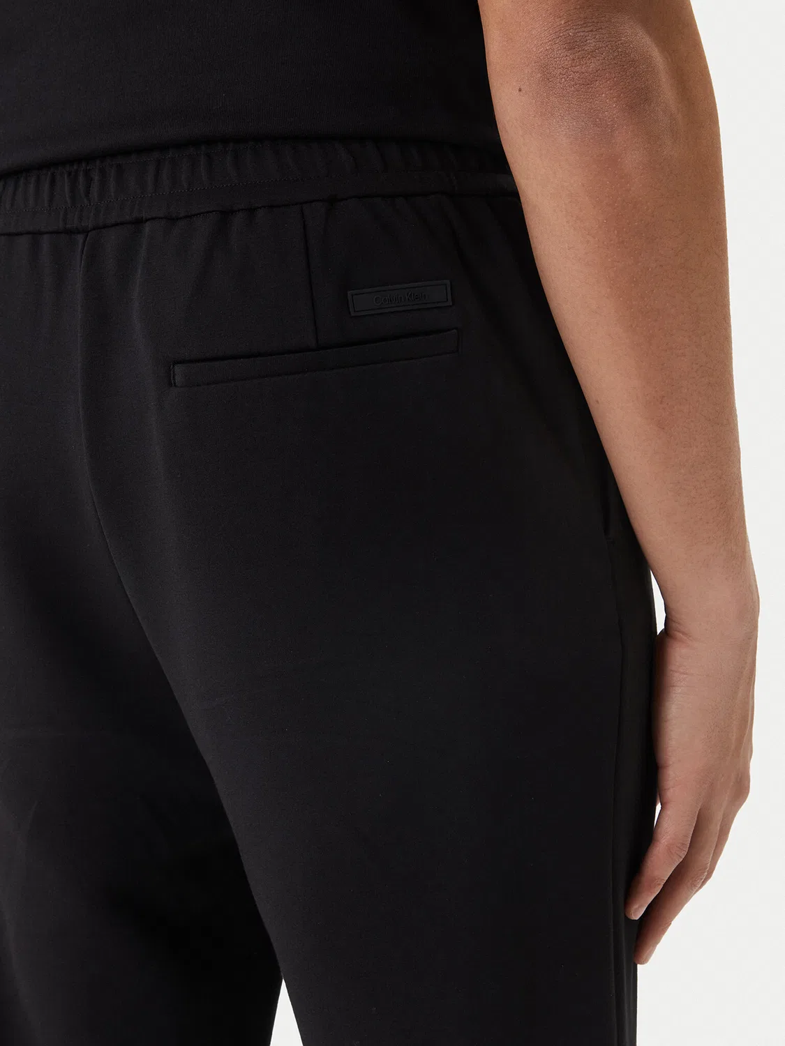 Мужские брюки зауженного кроя Calvin Klein, черный — фото 4