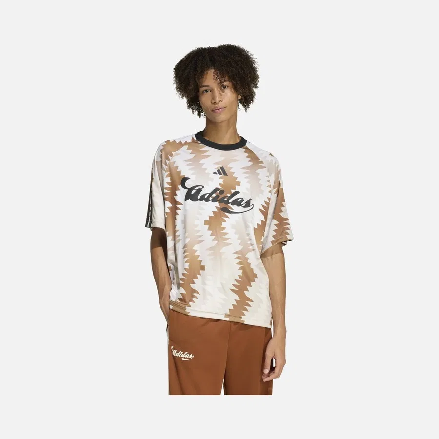 Футболка с принтом House Of Tiro x Common Goal Jersey adidas, Бежевый