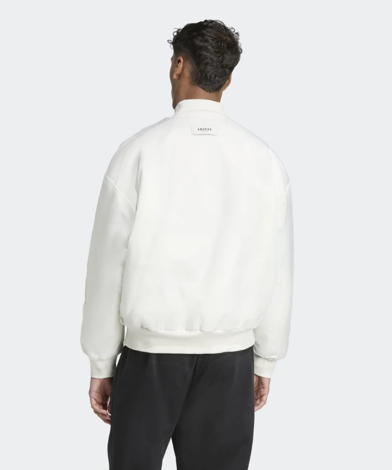 Мужская куртка-бомбер свободного кроя Stadium Bomber Adidas, White — фото 2