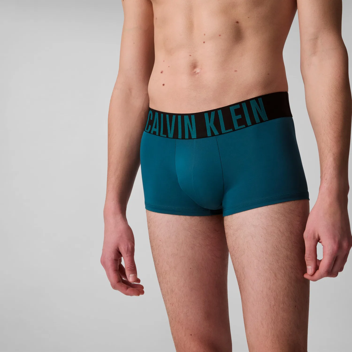 Мужские боксеры из 3 штук Calvin Klein, Aqua Bar, Black, Blue Brisk — фото 2