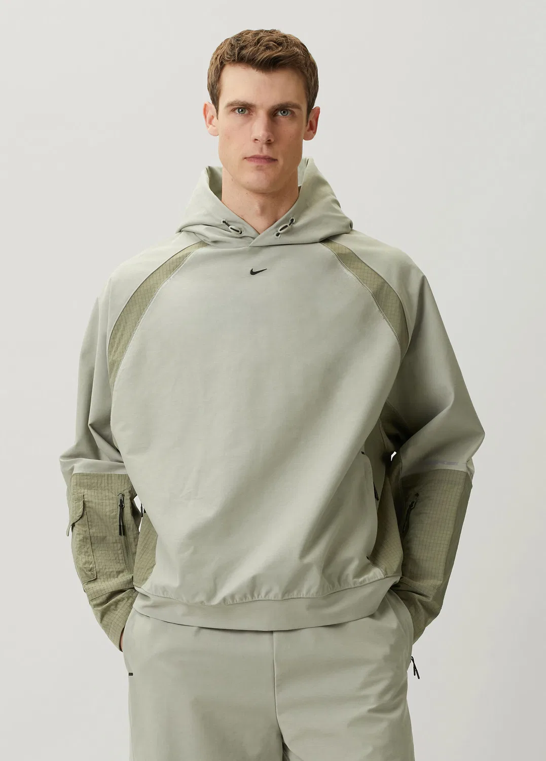 Свитшот капюшон Nike Tech Dri-FIT Shori Utility, Yeşil
