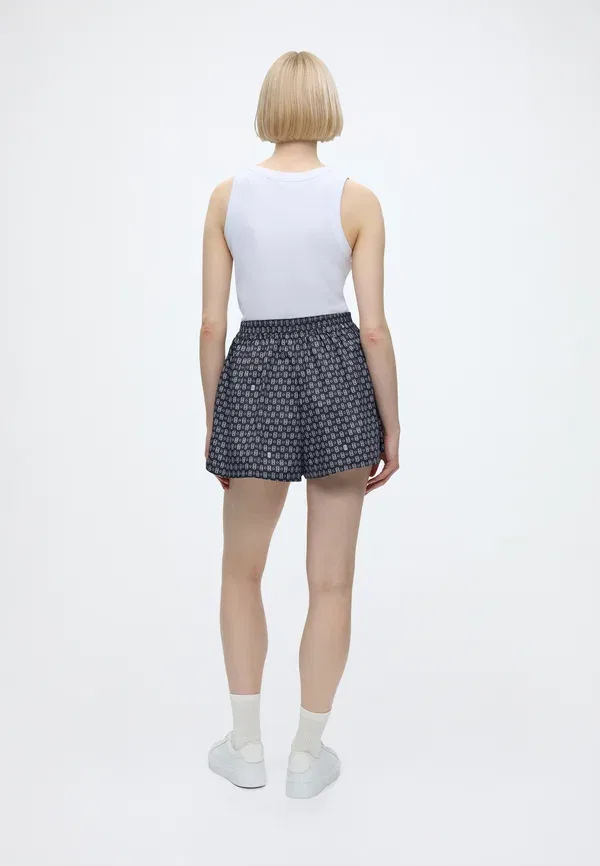 Шорты Lacoste Classic Fit, с принтом, синие — фото 3
