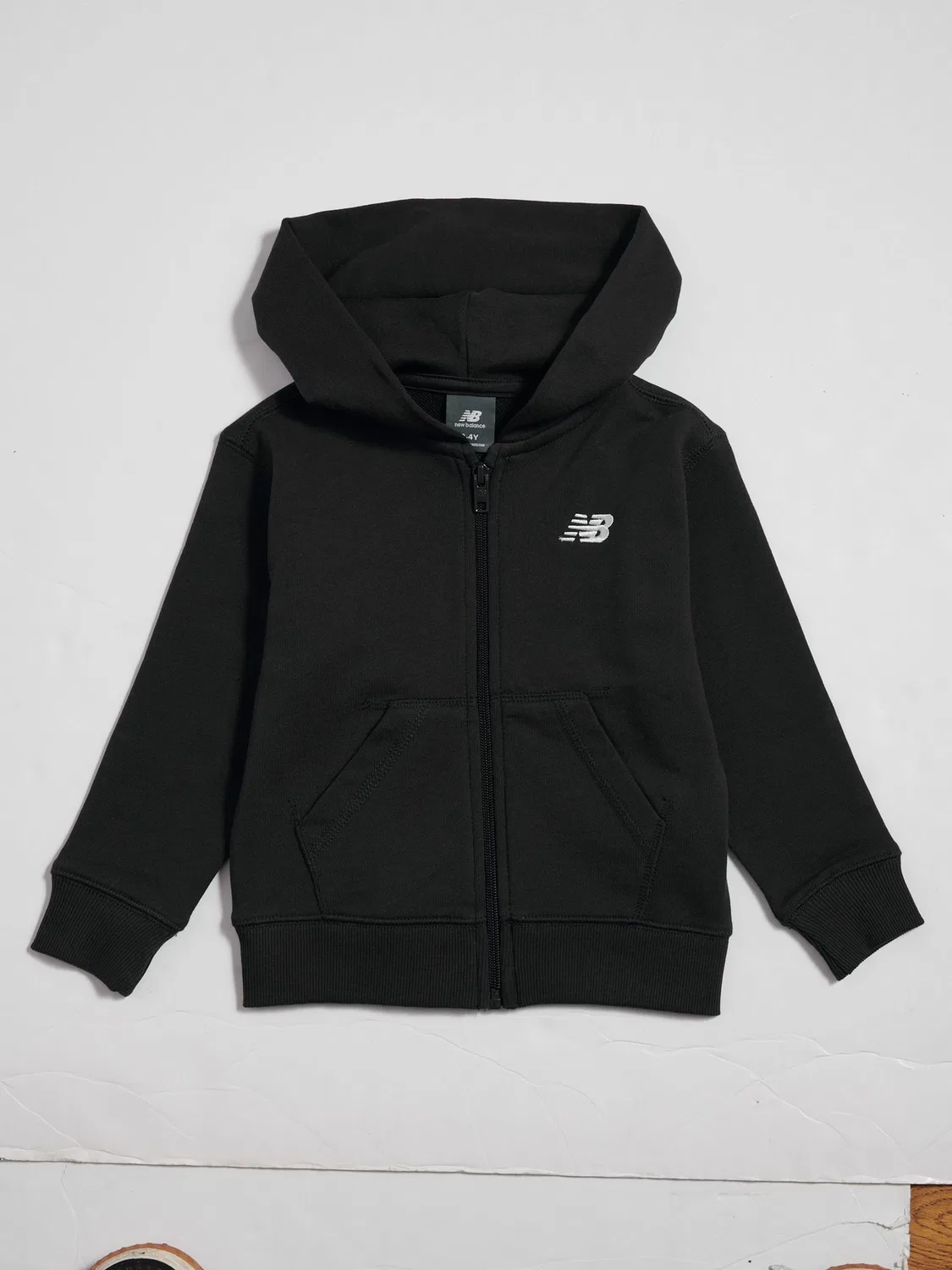 Худи на молнии New Balance Black