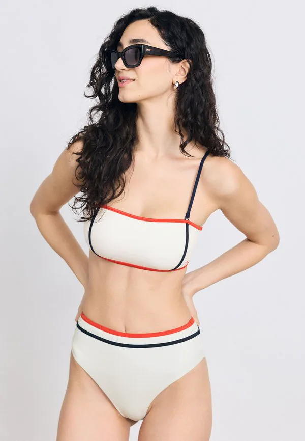 Классический бикини-топ с фирменной отделкой. Tommy Hilfiger, Ecru