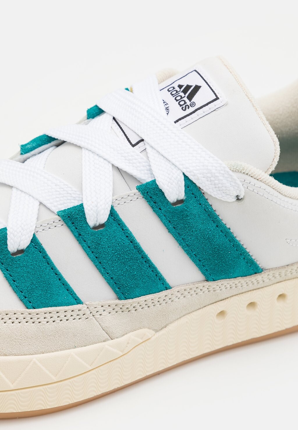 

Скейтерская обувь ADIMATIC adidas, белый