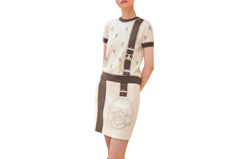 

Свитер женский Hermes, белый / коричнево-серый